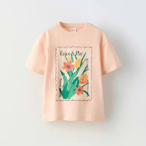 T-shirt personnalisé avec impression de fleurs en coton doux, conception créative de timbres, choisissez le texte et la couleur de votre logo - Product Image 3