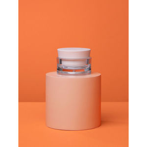 Primer Cosmetico Minerale Idratante in Crema e Base Trucco Liquida Impermeabile Correttore Viso con Funzione Pori-Neutralizzante - Product Image 1