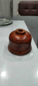 Portavelas de Madera Natural, Plato para Velas Único con Asa, Hecho a Mano, Forma Redonda, de la India, para Uso en Bares - Product Image 5