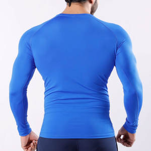 เสื้อรัดรูปสำหรับผู้ชายวัสดุโพลีเอสเตอร์100% เสื้อรัดรูปแห้งเร็ว - Product Image 2