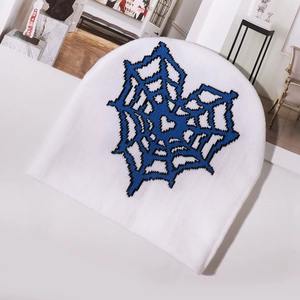 Gorros de Color sólido de alta calidad Sombreros Gorros de invierno impresos por sublimación con patrón de letras Gorros de MOQ bajo - Product Image 1