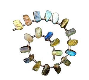 21ชิ้นอัญมณีลาบราดอไรต์ธรรมชาติรูปทรงไม่สม่ำเสมอขัดด้านข้างด้วยแสงสีฟ้าขัดเงา - Product Image 1