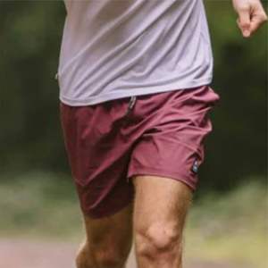 Pantalones cortos de baño reciclados para hombre, cómodos y sostenibles, ideales para nadar y practicar deportes acuáticos - Product Image 2