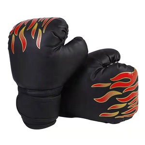 Guantes de Boxeo con Diseño Personalizado para Entrenamiento de Boxeo en Gimnasio, de Cuero Negro, con Logotipo Personalizado en PVC Rojo, con Cordones - Product Image 5