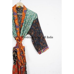 Elegante y Cómoda Bata de Dormir de Seda Floral para Mujer, Manga 3/4, Cuello en V, Transpirable, Kimono para Primavera/Invierno/Verano - Product Image 3