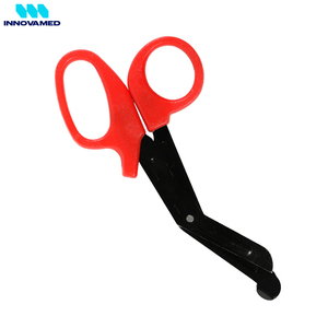 Tijeras de enfermería con mango rojo Servicio OEM de acero inoxidable Calidad Premium Tijeras de trauma EMT de la más alta calidad POR INNOVAMED - Product Image 5