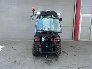 Envío Gratis, Tractor Compacto Solis Panther 26 HST Cab Black Edition de 26 HP y 1.0 Tonelada, Aprobado por EPA/CE - Product Image 2