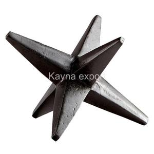 Sculpture d'objet décoratif en chaîne enduit de poudre noire Sculpture de pièce maîtresse en métal artisanal décor de bureau et de restaurant - Product Image 3