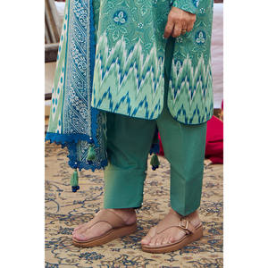 Ensemble de 3 pièces imprimé pour tous les jours avec dupatta CL-52663 Collection B - Product Image 2