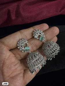 CONJUNTO DE PENDIENTES ESTILO CLÁSICO DE DIAMANTE AMERICANO PARA BODAS CONJUNTO DE PENDIENTES ESTILO CLÁSICO DE MODA PARA MUJER Y NIÑA - Product Image 2