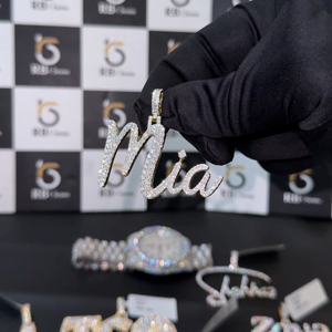 Diamant de laboratoire taille brillant VVS Moissanite certifié IGI, style glacé, bijoux RB Gems, pendentif classique plaqué or unisexe - Product Image 2