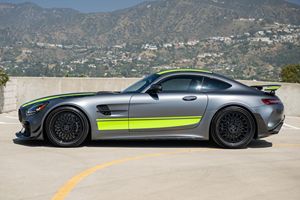 A.M.G G-T R Pro 2020, Bajo Kilometraje, Motor en Excelente Estado, Transmisión Automática, Techo Panorámico, Luces LED, Listo para Enviar - Product Image 3