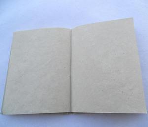 Agenda personnalisé, planificateur hebdomadaire, couverture rigide, carnet en chanvre avec feuille de chanvre imprimée à droite en bas du coin avant du carnet - Product Image 3