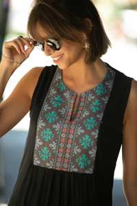 Robe longue noire de vacances à bretelles brodées à la main pour femmes 2025 Robe sans manches pour femmes d'été - Product Image 4