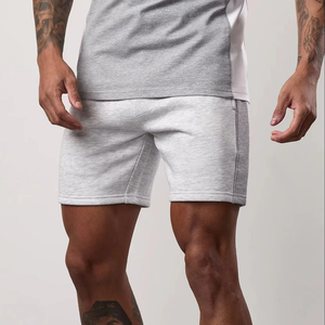 Short en polaire à panneaux contrastés pour hommes OEM Short gris léger à taille élastique avec 2 poches latérales en tissu doux pour hommes - Product Image 1
