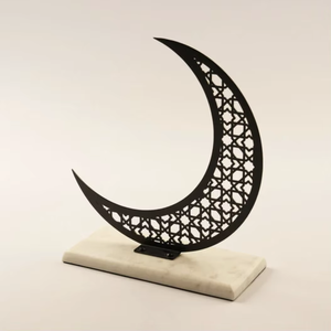 Decoración de Luna Creciente con Patrones Islámicos de Metal de Lujo, Estilo Moderno que se Conecta con Siglos de Tradición - Product Image 6