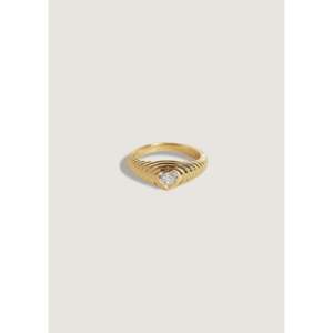 Amora Diamond Ribbed <b>Heart</b> <b>Signet</b> <b>Ring</b> Elegant and Luxurious Diamond <b>Ring</b> - Product Image 1