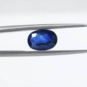 Zafiro Azul Natural de 1.90 Quilates al Mejor Precio, Gema de Alta Calidad, Corte Ovalado, Color Azul Real, Piedra de Nacimiento de Septiembre para Hacer Anillos - Product Image 3