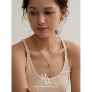 Collana Trendy con Ciondolo a Catena Dorata e Design Geometrico Rotondo Irregolare con Diamante e Perla, Ideale per Feste o Regali - Product Image 5