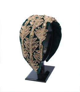 Bandeau en velours perlé à feuilles personnalisé, vente chaude, accessoires de cheveux de luxe faits à la main pour femmes, bandeau rembourré vert émeraude d'usine - Product Image 1
