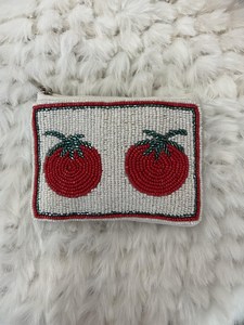 Porte-monnaie perlé à la main avec motif tomate Style Boho Artisanat unique et détaillé Accessoire de déclaration parfait - Product Image 4