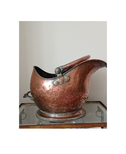 Cubo de carbón de cobre de gran capacidad con llamarada elegante y pulido artístico hecho para un práctico Almacenamiento de leña y encanto visual - Product Image 4