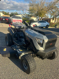 Tracteur à gazon autoporté TOP Murray MT100 de 42 pouces, équipé d'un moteur Briggs & Stratton de 500 cm³ et 13,5 CV. 6 vitesses, 18 pouces - Product Image 4