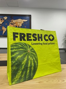 Fabricante PP tejido bolsas de la compra de moda bolsa de moda en Vietnam - Product Image 1