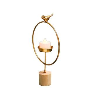 Candelabros decorativos para el hogar recién llegados de calidad de lujo con acabado recubierto de oro para soporte de portavelas de mesa - Product Image 1