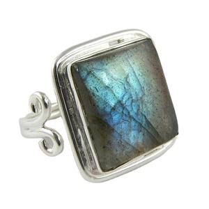 Anillos de Plata de Ley 925 con Labradorita Azul Touch of Life, Joyas Shri Ashapura, Anillos con Piedras Preciosas Engastadas a Mano - Estilo Moderno - Product Image 1