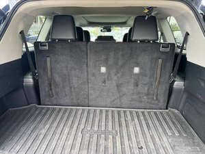 Vehículo Usado de Segunda Mano de Alta Calidad en Venta, SUV Crossover Mediano 2023-2025, Transmisión Automática, Interior Premium - Product Image 3