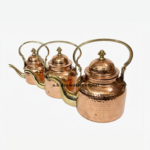 Tetera de Cobre Martillado Artesanal, Diseño Marroquí Moderno y Lujoso, Asa de Latón, Boquilla, Tapa Ecológica, 500ml/1000ml/2000ml - Product Image 1