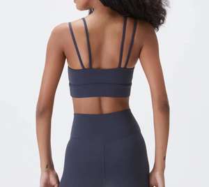 Conjunto de Yoga de 2 Piezas Transpirable con Logotipo Personalizado para Mujer, Diseño Sólido, Ropa Deportiva para Gimnasio, Ropa Deportiva de Moda al por Mayor - Product Image 2