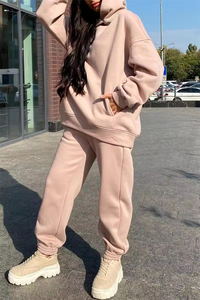 Vente en gros Ensemble 2 pièces Sweat-shirt à capuche décontracté personnalisé pour femmes Pull-over surdimensionné Pantalon de survêtement et survêtement à capuche - Product Image 2