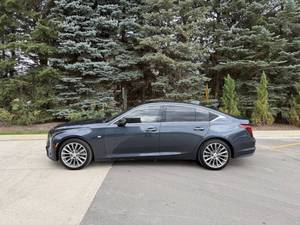 Cadillac CT5 Premium Luxury d'occasion à prix réduit, modèle 2025, à vendre - Product Image 4
