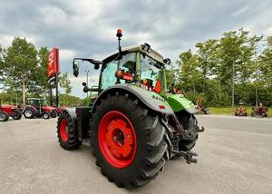 Tracteur Fendt 714 Vario d'occasion à vendre - Product Image 3