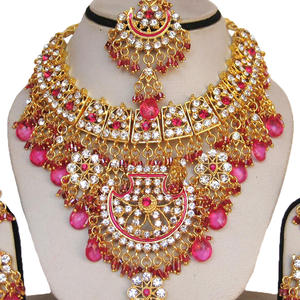 Ensemble de bijoux artificiels vintage en alliage plaqué or, fleurs, pour femmes, fiançailles, fête, mariage, anniversaire, collier, boucles d'oreilles - Product Image 2