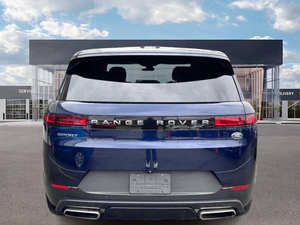 Land Rover Range Rover Sport P360 SE 2023 d'occasion, construit pour le confort - Product Image 5
