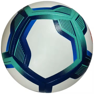 Balón de fútbol de PVC para entrenamiento profesional y tamaño de partido, Fútbol con logotipo personalizado con fabricación de cuero para competición deportiva - Product Image 5
