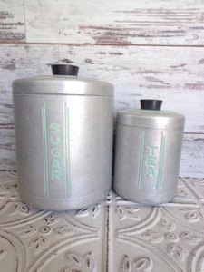 Juego de recipientes galvanizados con frente etiquetado y acabado mate que proporciona un atractivo vintage y una organización de cocina útil - Product Image 6