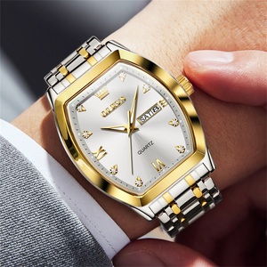 OLEVS 5528 OEMカスタムロゴ入り人気スタイル クラシック防水ステンレススチール製大型文字盤レディースクォーツゴールド腕時計 - Product Image 4