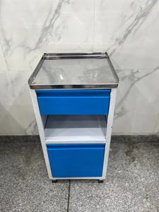 ตู้เก็บของข้างเตียงโต๊ะหรูหราทำจากโลหะสแตนเลสเกรดสูงสำหรับใช้ในโรงพยาบาล - Product Image 3