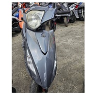 Scooter à essence d'occasion RS/CUXI/Cygnus 125cc, moteur Taïwan