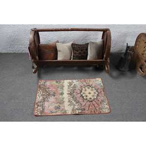 Tapis turc 1,6x2,7 pi (50x81 cm), tapis vintage à imprimé animal rose - Product Image 3