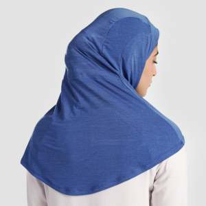 Vêtements de sport modestes Amani en bleu - Product Image 3