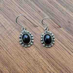 Boucle d'oreille en argent antique avec cabochon en onyx noir véritable 925 Sterling fait à la main cadeau de mariage et de fête bohème pour elle - Product Image 2