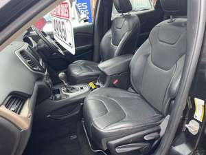 รถจี๊ปเชอโรกีมือสอง ปี 2021 พวงมาลัยซ้าย/ขวา - Product Image 2