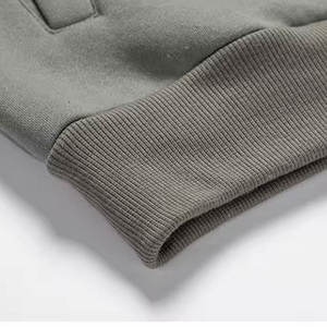 Sudadera con capucha personalizada con efecto acid wash para hombre, con cremallera, parches bordados y apliques desgastados, estilo vintage. - Product Image 5