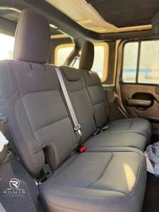 Jeep Wrangler Usata 2022 Grigio Americano SUV 4 Porte Veicolo Fuoristrada con Pedane Laterali |   Pronto per l'esportazione - Product Image 4