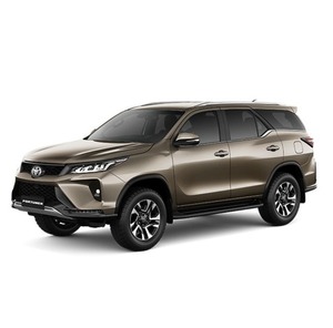 Toyota Fortuner SUV 2021 Seminuevo, Tracción Delantera, Turbo, Asientos de Cuero, Interior Oscuro, Volante a la Izquierda, Precio Bajo - Product Image 1